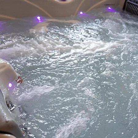 Privatif * Турне